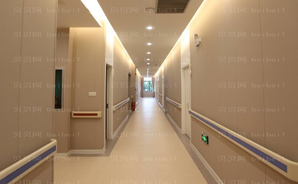 成都蓉雅晶肤拉皮哪些医生好?好的医生介绍